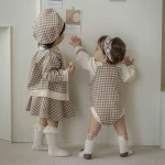 【73-100cm】チェック柄帽子＋ トップス ＋ スカート セットアップ/ロンパース - 画像 (2)