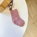 【GOODS】 シンプル カラー英字 ソックス - 画像 (6)