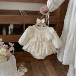 【66-90cm】 フリルレース襟 ロンパース - 画像 (5)