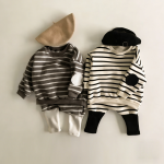 【73-100cm】ボーダー柄 トップス＆レギンス セットアップ - 画像 (3)