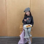 【80-130cm】Tシャツ 長袖 英字柄 ルーズ 定番 トップス - 画像 (3)