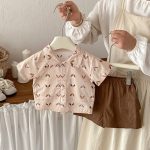 【73-100cm】セットアップ シャツ＆ショートパンツ ベビー わんちゃん総柄 - 画像 (3)