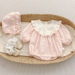 【66-90cm】ベビー 女の子 花柄 チェック柄 ロンパース 帽子付き セット - 画像 (3)