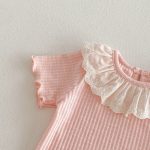 【66-90cm】二点セット 小花柄サロペットロンパース＆レース襟Tシャツ - 画像 (8)