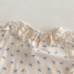 【66-90cm】セットアップ Tシャツ&サロペットロンパース 総柄蝶結び - 画像 (10)
