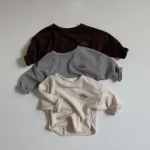【73-100cm】ベビー 英字プリント ナチュラル 長袖Tシャツ