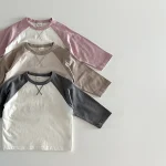 【73-100cm】ベビー カラー切り替え トップス 長袖Ｔシャツ - 画像 (3)