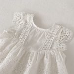 【66-90cm】ロンパース ベビー 女の子 アイレット 刺繍 - 画像 (9)