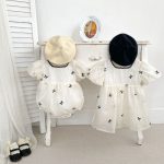 【66-120cm】ロンパース or ワンピース ベビー 女の子 リボン バブルスリーブ - 画像 (8)