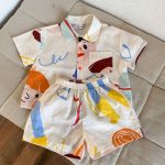 【80-150cm】セットアップorワンピース 落書き 兄妹お揃い - 画像 (8)