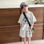 【90-160cm】セットアップ 兄妹お揃い ルーズ カジュアル 二点セット - 画像 (9)