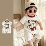 【66-90cm】ロンパース BOOMドッグプリント 可愛い ベビー服