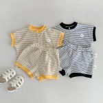 【73-110cm】セットアップ ボーダー Tシャツ&ショートパンツ - 画像 (2)