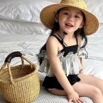 【90-140cm】スイムウェア 女の子 おしゃれ フリルデザイン - 画像 (3)