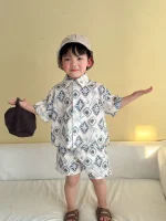【80-150cm】セットアップ or ワンピース 総柄プリント - 画像 (8)