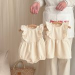 【66-100cm】ロンパースorワンピース フリル クリーム 姉妹服
