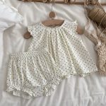 【73-100cm】2点セットORワンピース ハート柄 フリル袖 トップス＆ショートパンツ - 画像 (8)