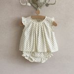 【73-100cm】2点セットORワンピース ハート柄 フリル袖 トップス＆ショートパンツ - 画像 (5)