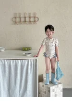 【80-130cm】水着 女の子 小花柄 フリル - 画像 (7)