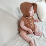 【66-90cm】ロンパース ベビー 無地 ノースリーブ ボンネット付き - 画像 (7)