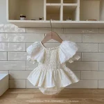 【66-90cm】ロンパース ベビー レース パフスリーブ 小花柄