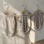 【66-90cm】ロンパース ベビー 韓国風 丸襟 ボーダー柄
