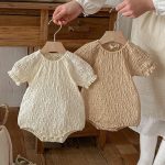 【66-90cm】ロンパース ベビー 無地 シワ加工 伸縮性