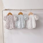 【66-90cm】ロンパース ベビー 小花柄 パフスリーブ - 画像 (2)