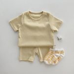 【73-100cm】Tシャツ&ショートパンツセット ベビー 柔らかなリブ素材 - 画像 (6)