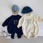 【59-100cm】カバーオール ベビー ロゴ プリント - 画像 (2)
