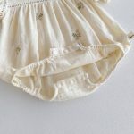 【66-90cm】ロンパース ベビー 花刺繡 クリーム - 画像 (11)