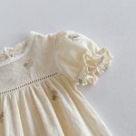 【66-90cm】ロンパース ベビー 花刺繡 クリーム - 画像 (13)