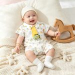 【66-90cm】ロンパース ベビー 恐竜 ネクタイ付き - 画像 (5)