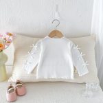 【73-120cm】長袖Ｔシャツ ベビー 無地 リボン付き - 画像 (5)