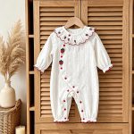 【66-90cm】ロンパース ベビー イチゴ柄 着せやすい - 画像 (5)