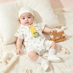 【66-90cm】ロンパース ベビー 恐竜 ネクタイ付き - 画像 (9)