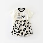 【73-100cm】セットアップ ベビー 可愛い プリント