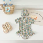 【80-130cm】水着 かわいい 小花柄orイチゴ - 画像 (4)