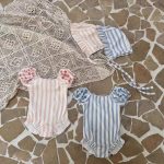 【80-130cm】水着 ストライプ パフスリーブ スイムキャップ付き - 画像 (3)