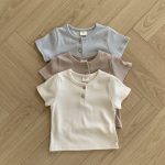 【73-100cm】半袖Tシャツ ベビー 丸首 ボタン付き - 画像 (2)
