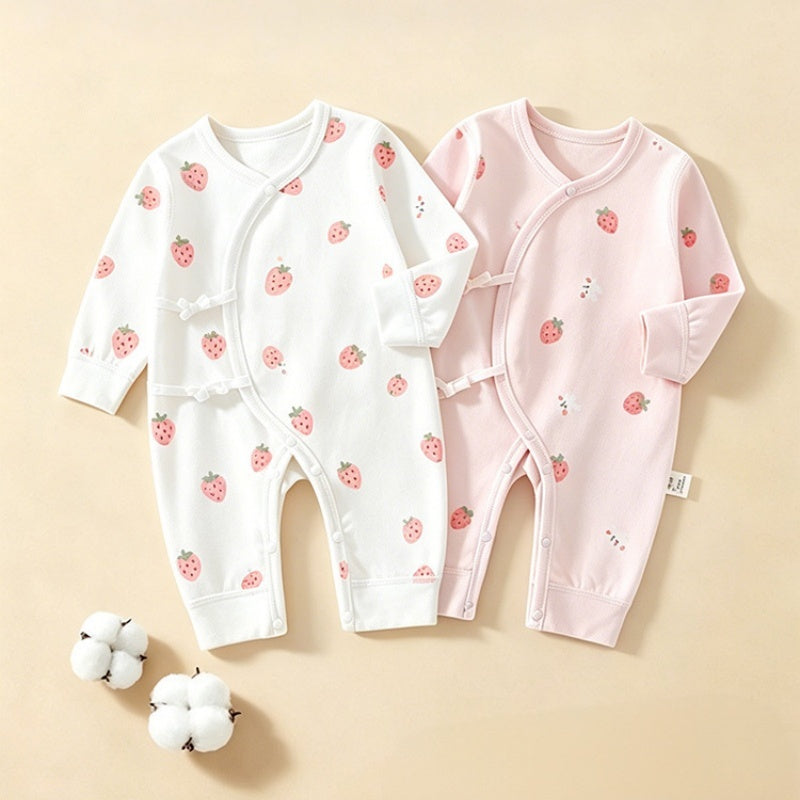 01_6ce1138c-15c0-4bd5-abdc-58b3bc101e64.jpg 【52-66cm】カバーオール ベビー いちご総柄 シンプル - 画像 (1)