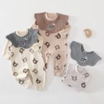 【59-90cm】カバーオール＆スタイ ベビー くま総柄 かわいい