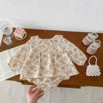 【80-90cm】ロンパース ベビー 丸襟 小花柄 - 画像 (5)