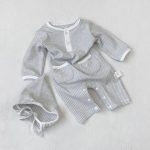 【66-90cm】ロンパース&帽子 細ボーダー 2つボタン ポケット付き 新生児 ベビー - 画像 (18)