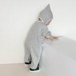 【66-90cm】ロンパース&帽子 細ボーダー 2つボタン ポケット付き 新生児 ベビー - 画像 (3)