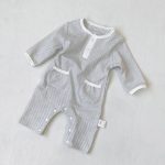 【66-90cm】ロンパース&帽子 細ボーダー 2つボタン ポケット付き 新生児 ベビー - 画像 (14)