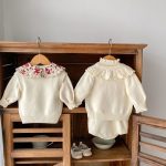【66-100cm】カーディガンorサロペット ベビー フラワー ニット - 画像 (5)