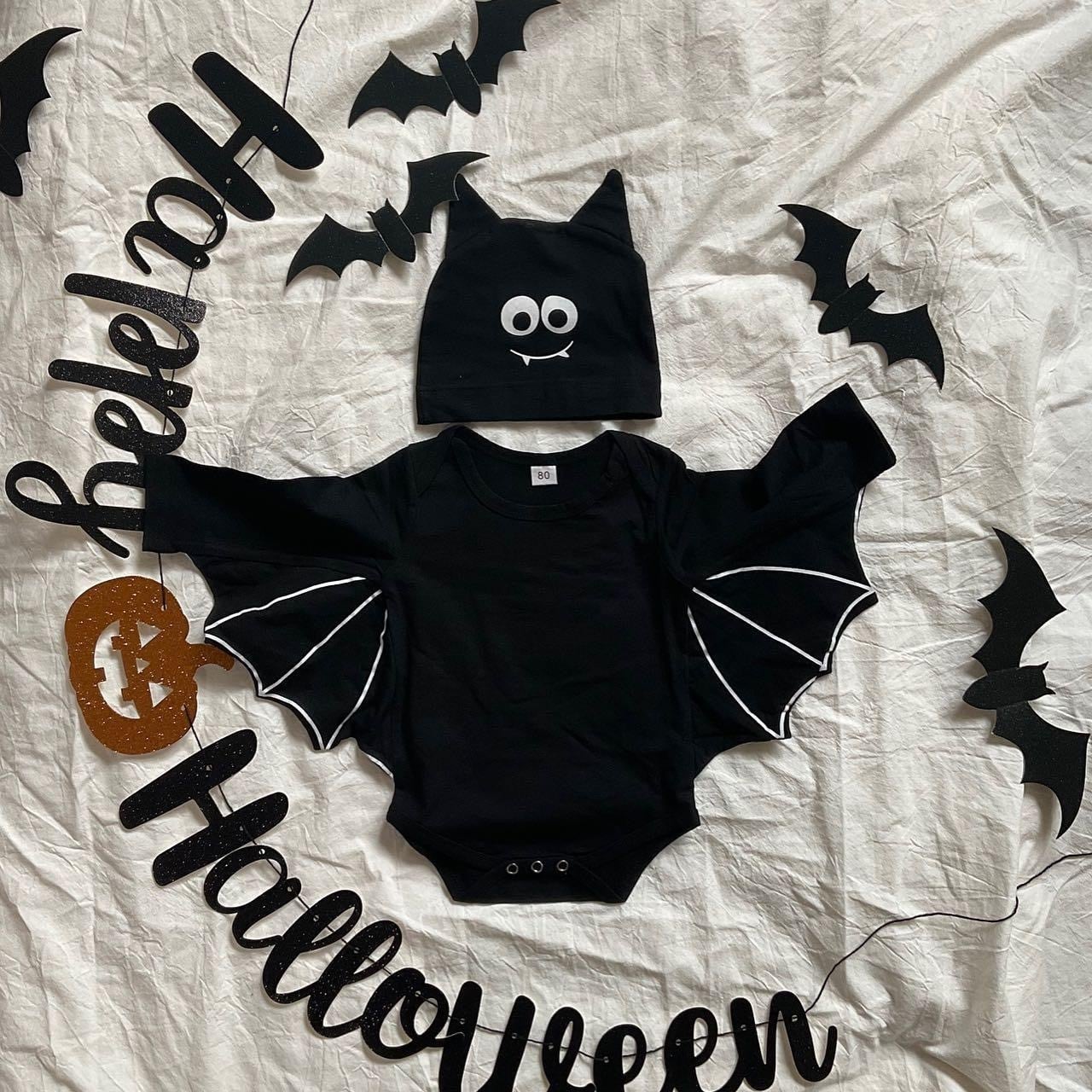 69f9ed26462d74b64770e1a83e44bde9.jpg 【80-100cm】ロンパース&帽子 キッズ ハロウィン コウモリ - 画像 (1)