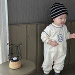 【66-90cm】オールインワン ベビー Cロゴ ポケット付き - 画像 (3)
