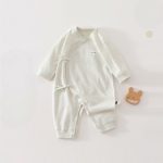 【52-66cm】カバーオール ベビー 英字 ロゴ - 画像 (5)